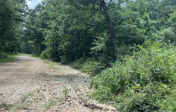 000 Foxfield Road, Mammoth Spring, AR 72554