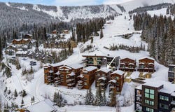 135 Chutes Ln, Sandpoint, ID 83864