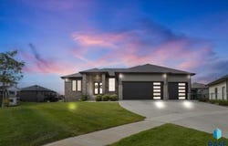 6701 E Spitfire Cir, Sioux Falls, SD 57110
