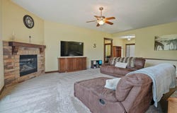 1407 Quail Ridge Road, Cedar Falls, IA 50613