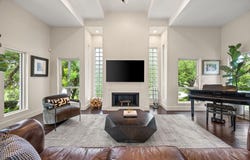 126 Royal Oak LN, Lakeway, TX 78734