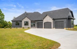 10078 Whitcomb Rd, Brookville, IN 47012