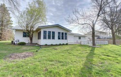 815 C Avenue, Armstrong, IA 50514