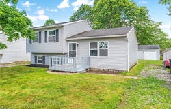 8995 Spring Drive, Windham, OH 44288