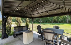 1146 Fox Run, Grafton, OH 44044