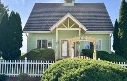 1742 Jupiter Avenue, Fairfield, IA 52556