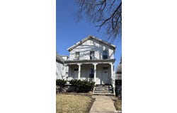 263 S 1ST Avenue, Canton, IL 61520
