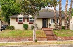 1912 N Kenneth Rd, Burbank, CA 91504