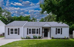 5625 Barton Lane, Shawnee, KS 66203