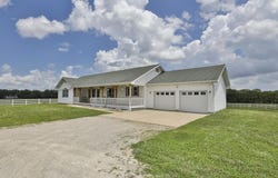 720 N State Highway F, Bois D Arc, MO 65612