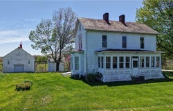 7415 State Route 22, Roseville, OH 43777