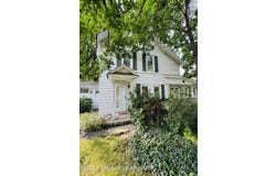 516 W Grove Street, Clarks Summit, PA 18411