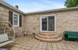 264 HOPEWELL AVENUE, MOUNT JACKSON, VA 22842