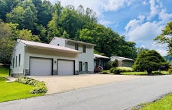 171 Verne Horne Drive, Staffordsville, KY 41256