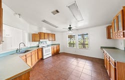 135 McCullough Ranch Rd, Kerrville, TX 78028