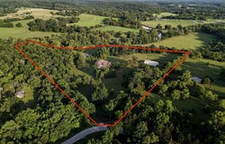 6700 W Farm Rd 10, Willard, MO 65781