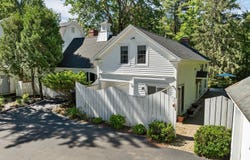 4 Farmhouse Lane, Wolfeboro, NH 03894