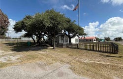 502 N Commercial Street, Aransas Pass, TX 78336