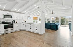1153 Outer Drive, Lake Ozark, MO 65049