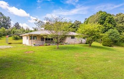 329 W Maple Street, Caneyville, KY 42721