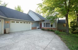 8790 Hendricks Drive, Brighton, MI 48116