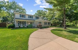 25067 Skye Drive, Farmington Hills, MI 48336