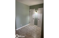 416 Sawyers Court, Centerville, IA 52544