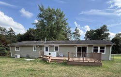 15369 Doris Road, Bristol, IN 46507