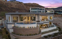 629 Majestic Rim Drive, Henderson, NV 89012