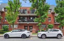 71-28 Sutton Place, Queens, NY 11365