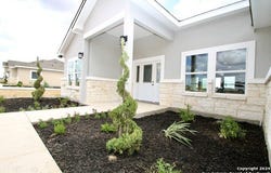176 Hidden Ranch Ct, Floresville, TX 78114