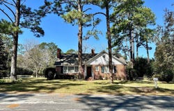 1613 Camellia Drive, Waycross, GA 31501