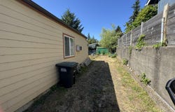 646 SE 8TH, Toledo, OR 97391