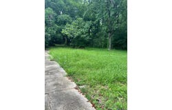 2436 Balis Dr, Baton Rouge, LA 70808