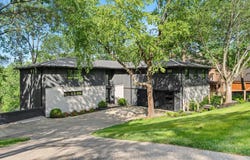 2005 Lakeside Drive, Lexington, KY 40502
