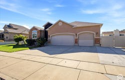 853 W CHERRY OAK Cir, Salt Lake City, UT 84123