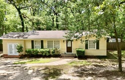 213 W Lakeview Drive, Clinton, MS 39056
