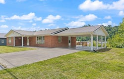 1176 Parkway Drive, Salyersville, KY 41465