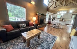 405 Private Road 63-106, Thayer, MO 65791