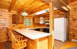 8 Deer Run Road, Holland, NY 14080