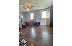 29 Elm St, Ellsworth Boro, PA 15331