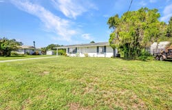 769 CRESTVIEW CIRCLE NW, PORT CHARLOTTE, FL 33948