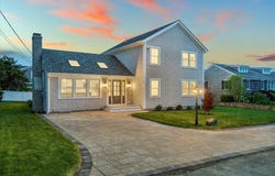 200 Sixth Avenue, West Hyannisport, MA 02672
