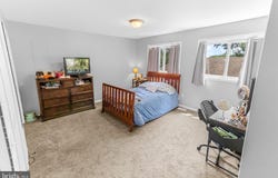 26 PATHFINDER LANE, HEDGESVILLE, WV 25427
