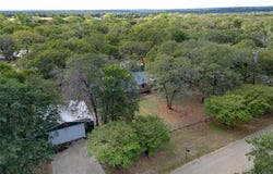 1060 Forest Oaks Street, Reno, TX 76020
