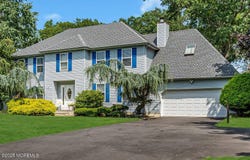 7 Crest Road, Jackson, NJ 08527