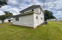408 Rose Ave, Gillett, AR 72055