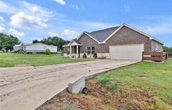 2352 Wynchase Lane, Crandall, TX 75114
