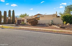 6604 Camino Fuente Drive, El Paso, TX 79912