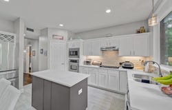 525 Sir Roland Drive, Grand Prairie, TX 75052